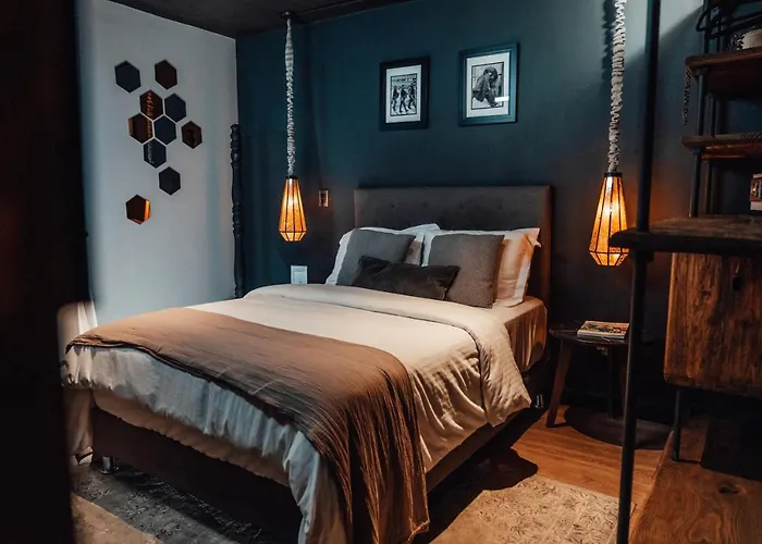 Casa Emilia Boutique Hotel 4*