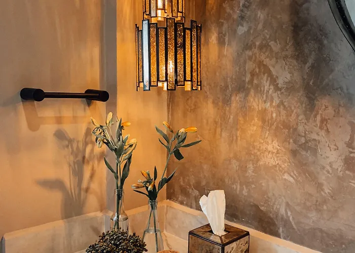 Hotel Casa Emilia Boutique 4*