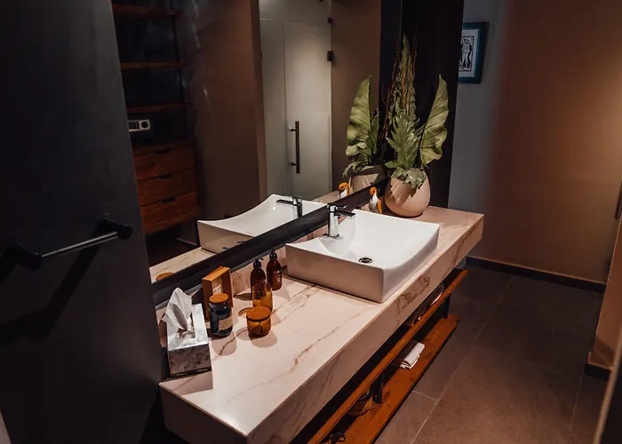 Casa Emilia Boutique 4*