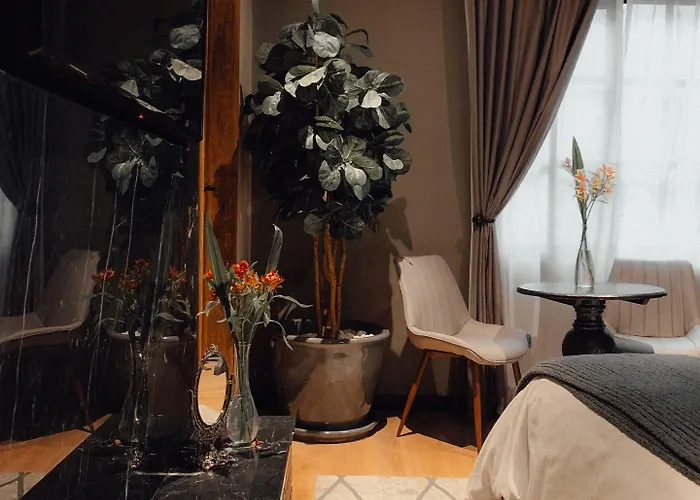 Casa Emilia Boutique Hotel