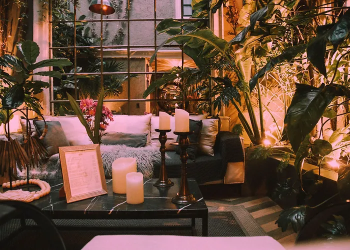 Hotel Casa Emilia Boutique 4*
